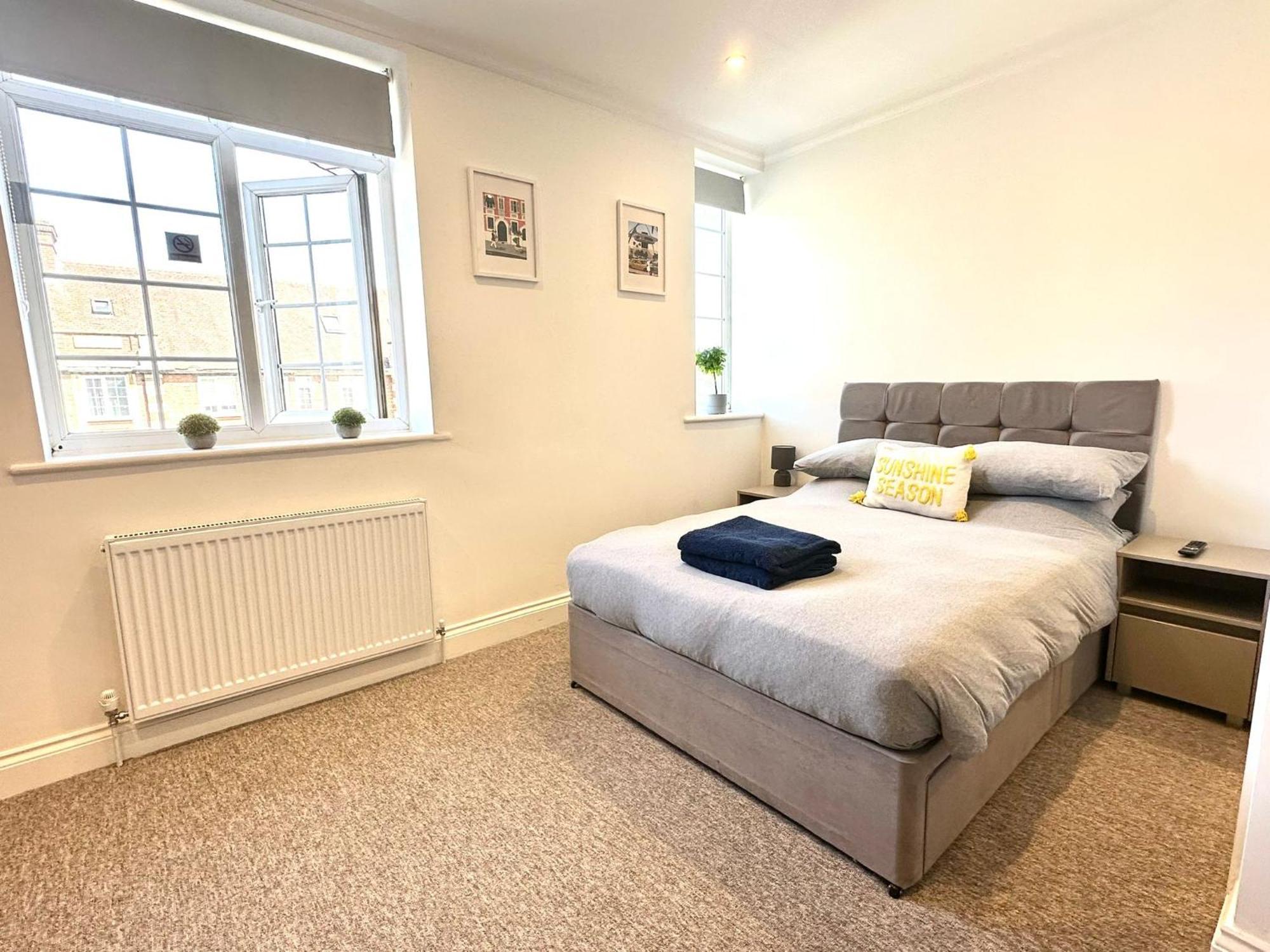 Spectacular Modern, Private Apartment,15 Mins To Central London Hendon Exterior photo